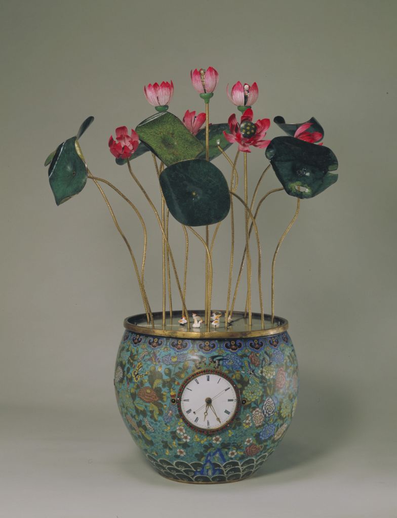 图片[1]-Copper gilded enamel duck lotus vase clock-China Archive